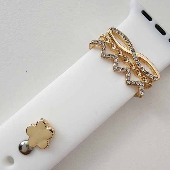 NWT White Golden Stone Heart Apple Watch Silicone Band - Picture 6 of 10